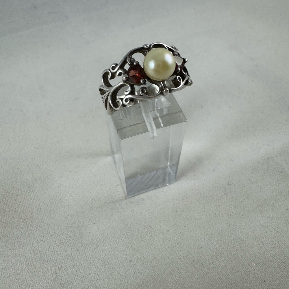 Pearl and garnet sterling silver ring
